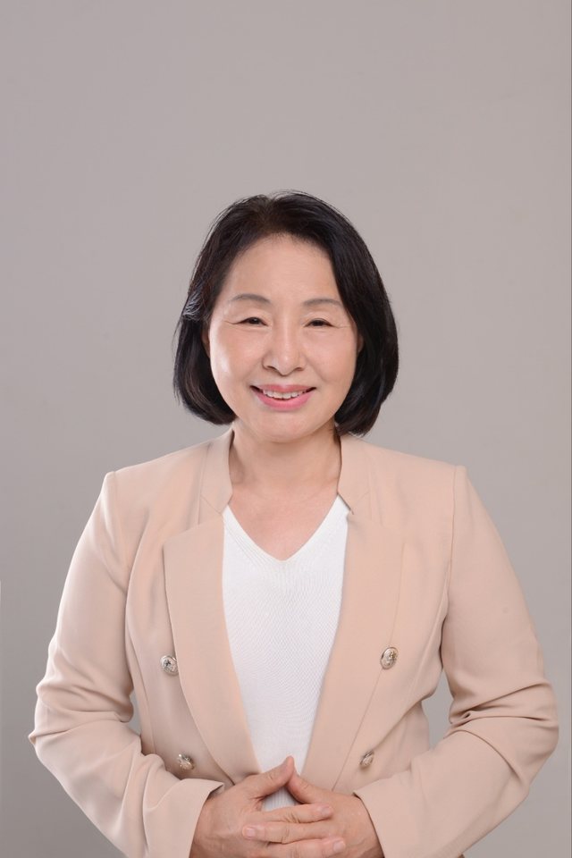 전경숙 선생님 프로필 사진 (임시 이미지)